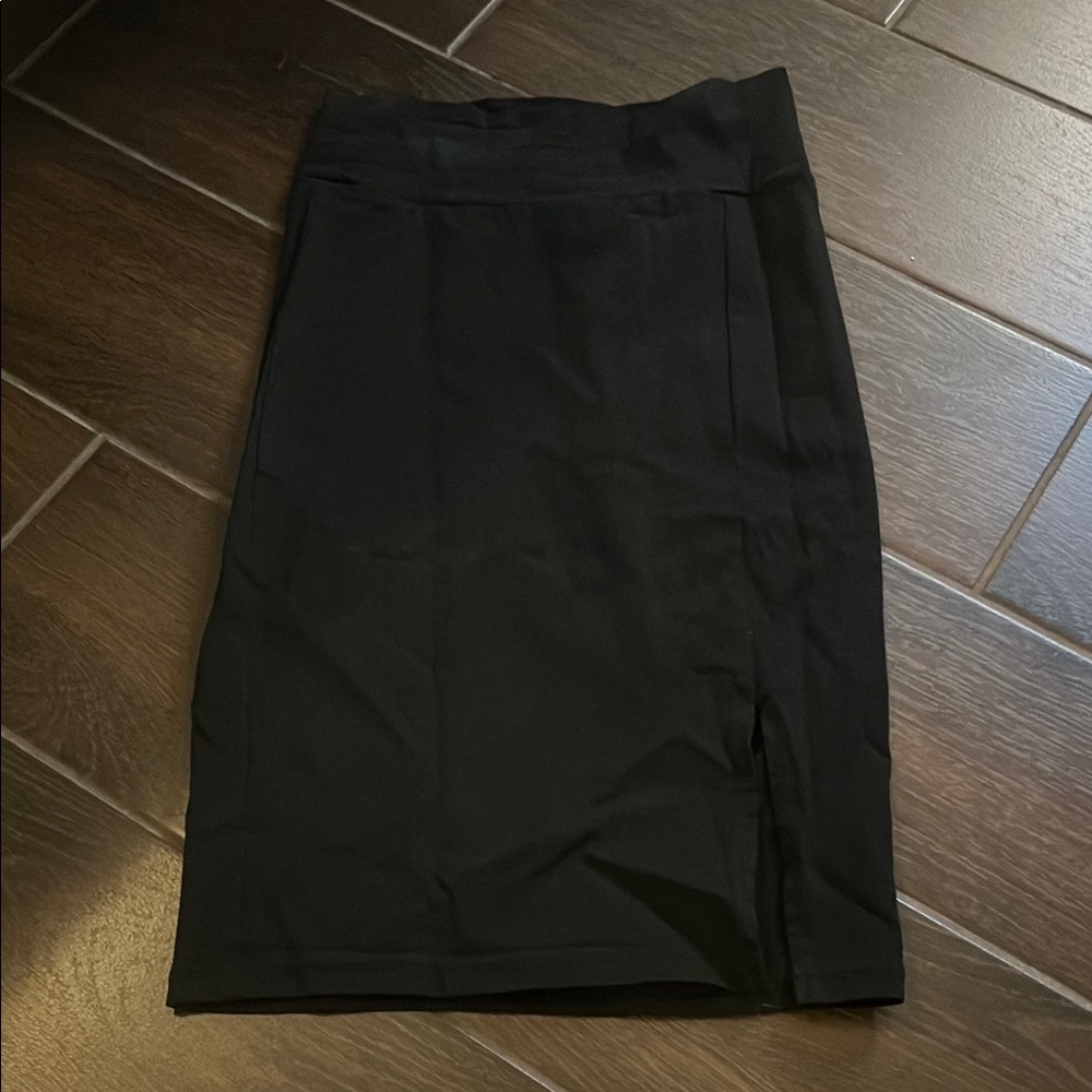 Elegant Black Women's Skirt